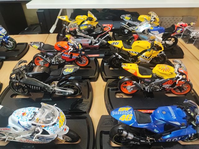coleccion motos a escala Guiloy.