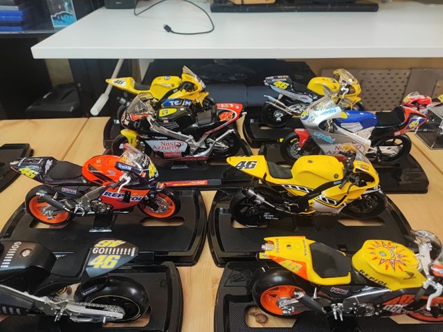 coleccion motos a escala Guiloy.