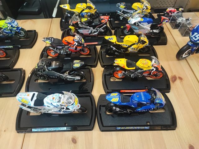 coleccion motos a escala Guiloy.