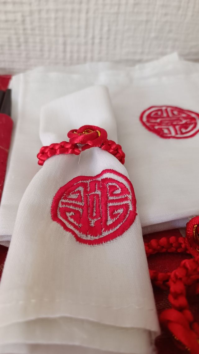 JUEGO DE SEIS MANTELES INDIVIDUALES CHINOS