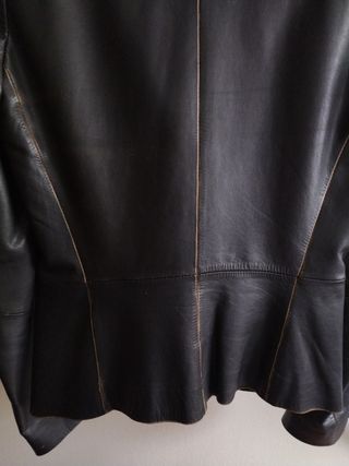 Americana mujer de piel