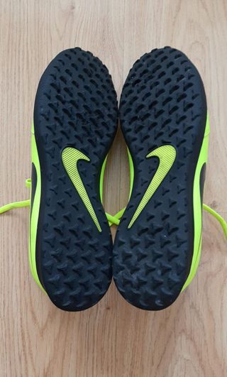 Botas de fútbol NIKE Nº47 (Nº 45 de calle)