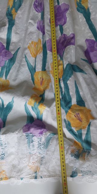 traje disfraz medieval flores lilas