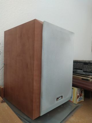 Minicadena JVC , RadioCD MP3 + Altavoces