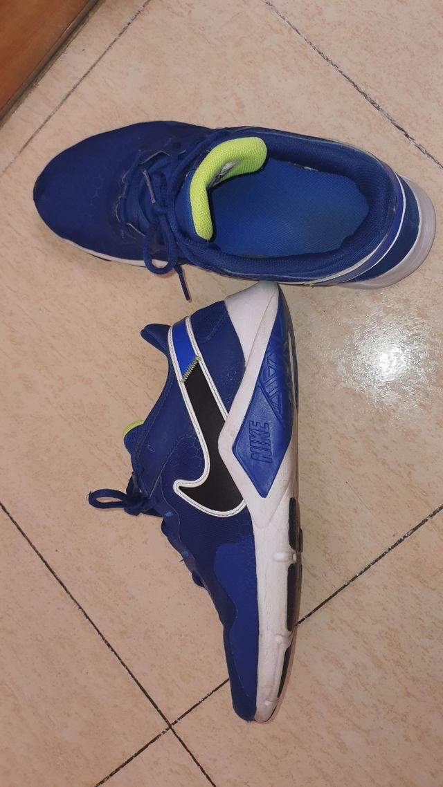 deportivas NIKE