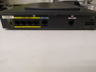 router cisco 827h.
