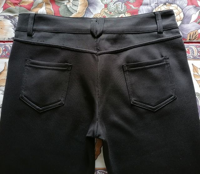 Pantalón negro mujer