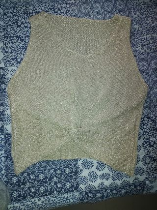 Top de lentejuelas y brillo