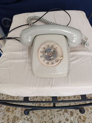 teléfono antiguo