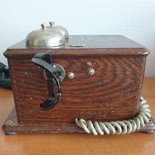 Telefono Standard Electrica SA años 30/40 magneto