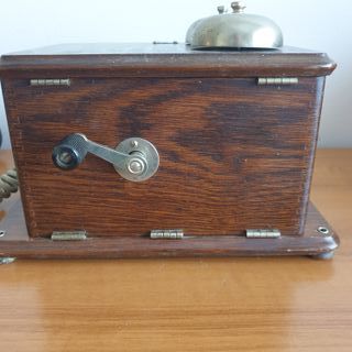 Telefono Standard Electrica SA años 30/40 magneto
