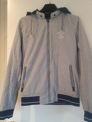 Bomber 