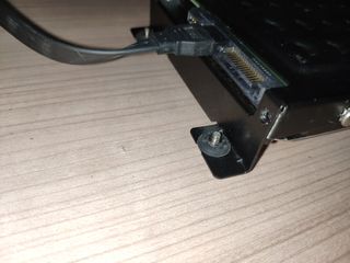 Disco duro 3,5" 500gb+cable SATA+soporte antibibra