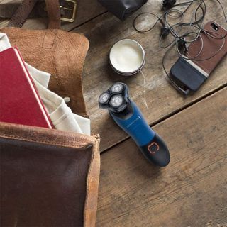 Afeitadora rotativa HyperFlex AquaPlus Remington