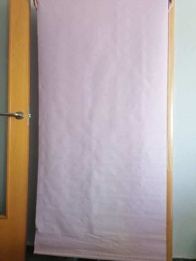 2 estores lila pastel