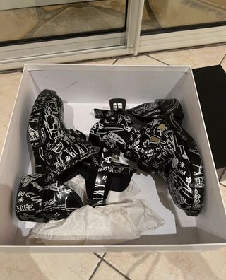 Botas Balenciaga grafiti