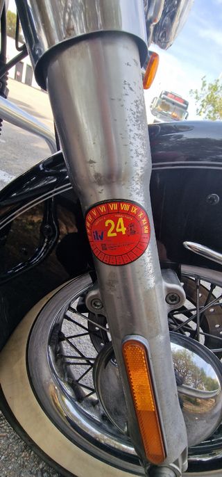 Harley davidson softail deluxe