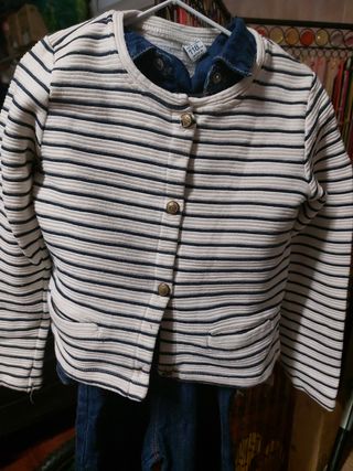 peto vaquero zara  y chaqueta