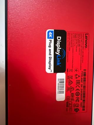 Lenovo ThinkPad Hydrid USB-Cwith USB-A Dick satati