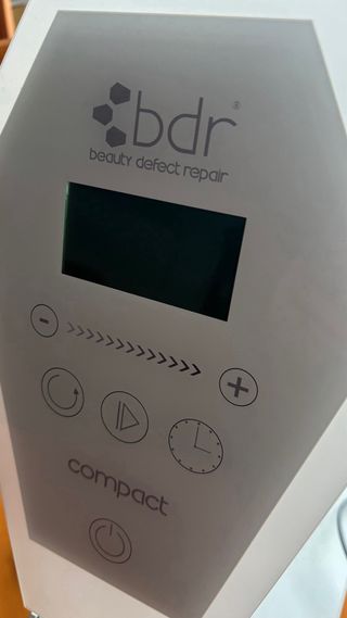 Cápsula del Tiempo - Máquina de Estética