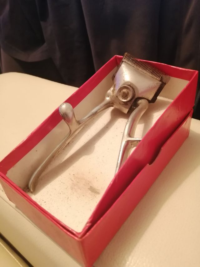 máquina cortapelo vintage con caja original