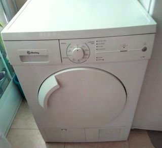 Secadora Balay como nueva.