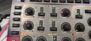 SINTETIZADOR CLAVIA NORD LEAD RACK 3