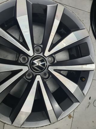 Llantas VW T-Roc originales 17" 5x112
