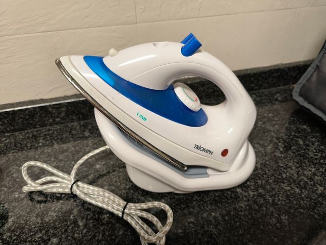 Plancha de viaje sin cable