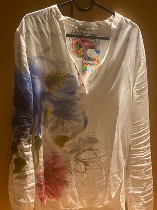 Camisa nueva desigual