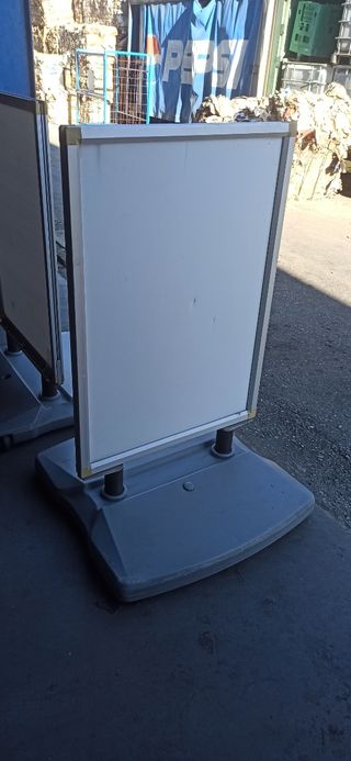 expositor de pie A1 doble cara