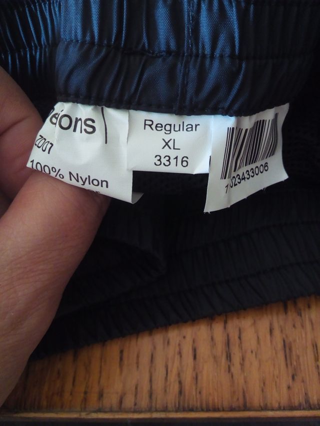 pantalón impermeable talla XL 