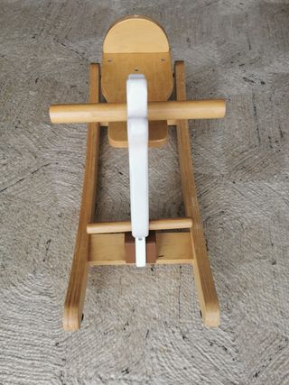 Caballito balancín de madera VILAC