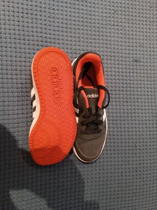 zapatillas Adidas niño talla 36