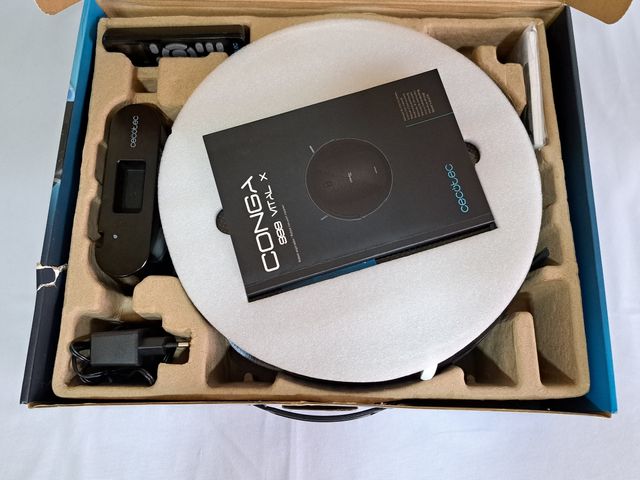 Cecotec Robot Aspirador y Frieg. Conga 999 Vital X