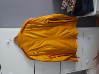 cazadora de piel Rusty Stiteches