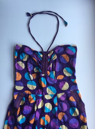 Mono corto. Hecho en India