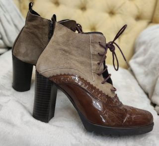 Botín PIEL DANSI tonos marrones, camel