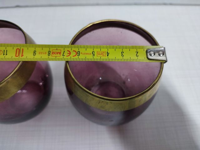 vaso morado y dorado