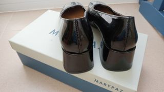 Zapatos de vestir Marypaz sin estrenar talla 35.