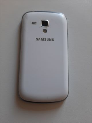Móvil Samsung Galaxy trend GT-S7560 blanco