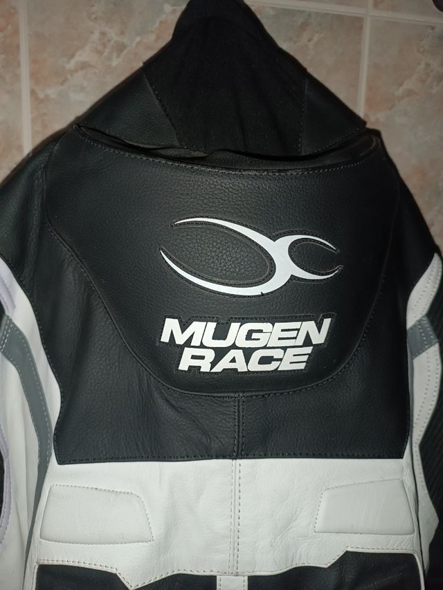 mono 2 piezas mugen race talla 54