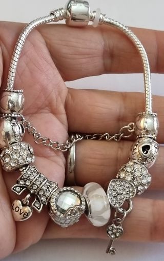 Oferta, pulsera,abalorios chapada en plata ley 925