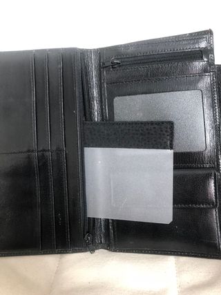 Cartera negra vintage de piel