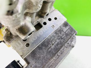 4721052140 Módulo ABS Toyota Yaris 2014