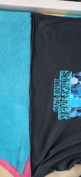 camiseta manga larga stranger things
