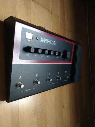 Pedalera Line6 Amplifi FX100