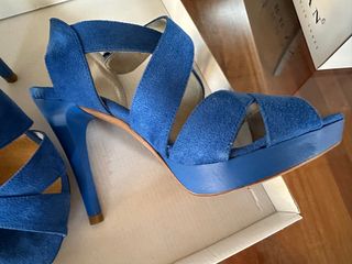 Sandalias de tacón azul