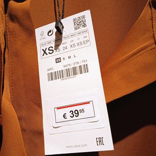 Vestido camisero.Zara.