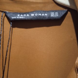 Vestido camisero.Zara.